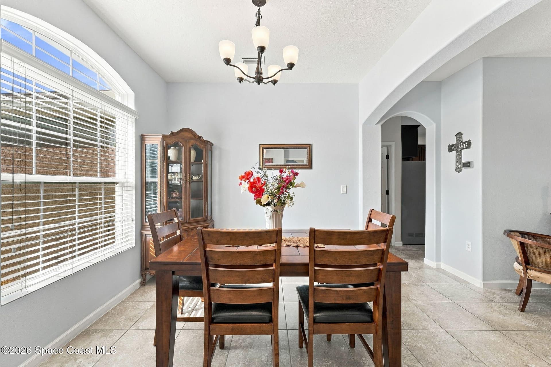 640 Flowerwood Drive photo 10