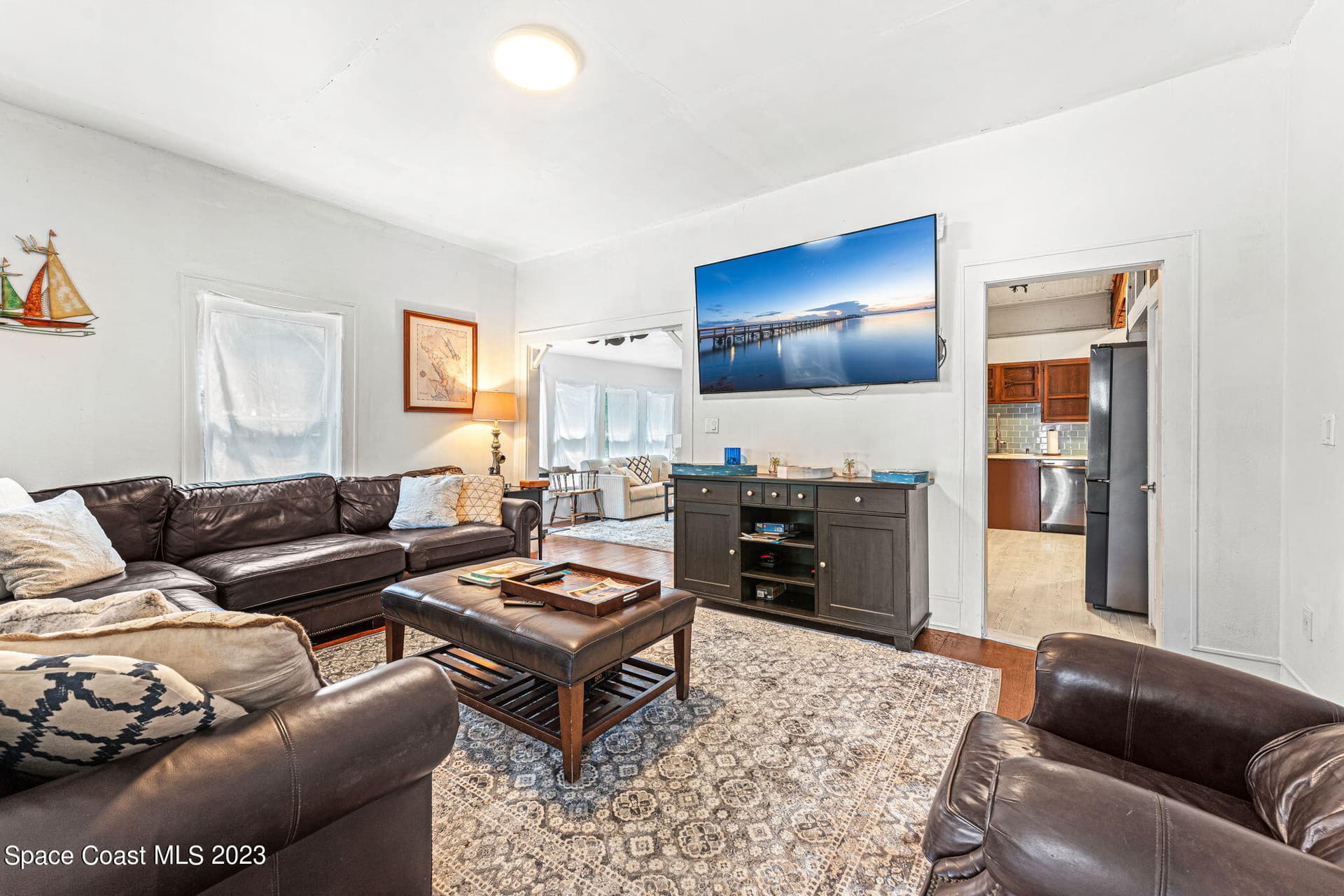 1365 Pineapple Avenue photo 24