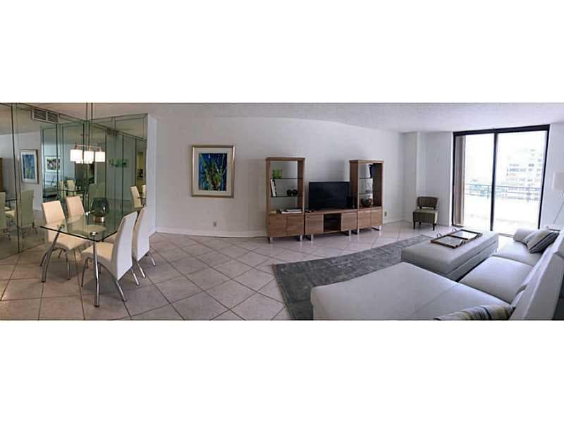 2500 Parkview Drive 1519 photo 2