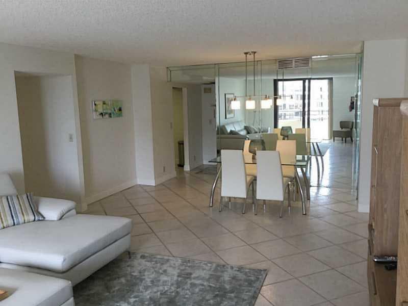 2500 Parkview Drive 1519 photo 6