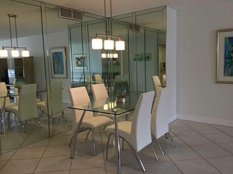 2500 Parkview Drive 1519 photo 7