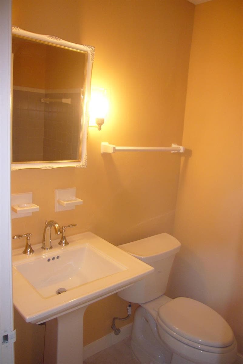 990 Casuarina Road 2 photo 5