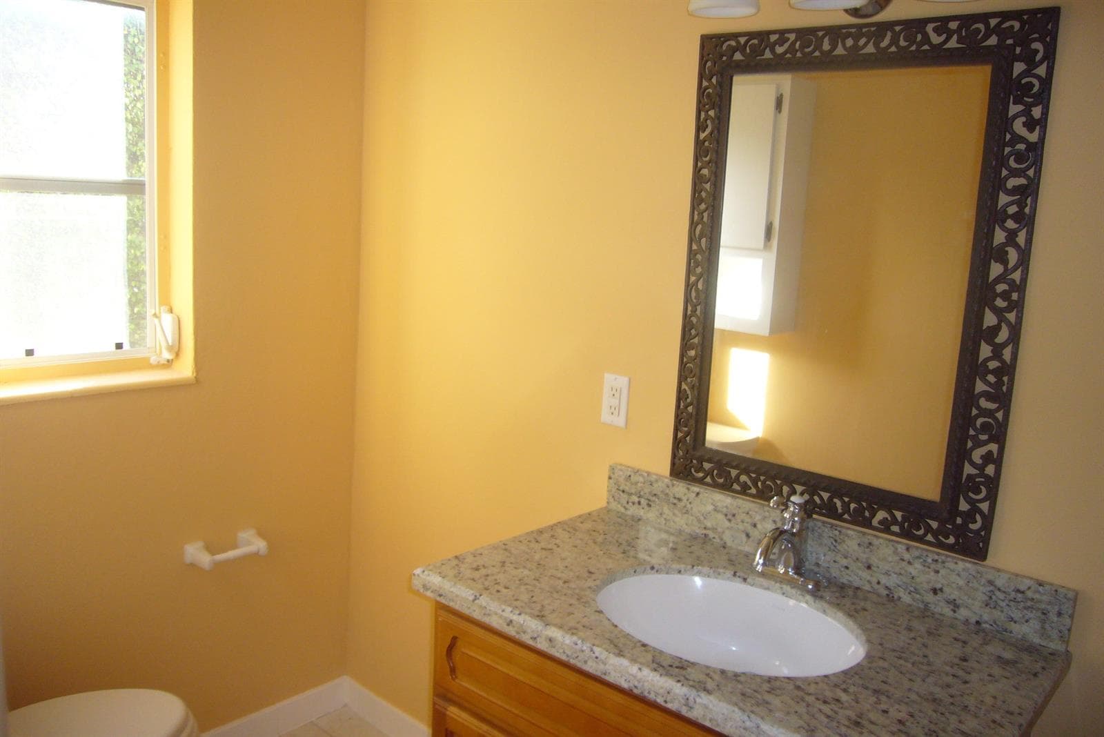 990 Casuarina Road 2 photo 4