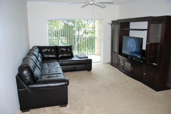 1307 Tuscany Way 1307 photo 1