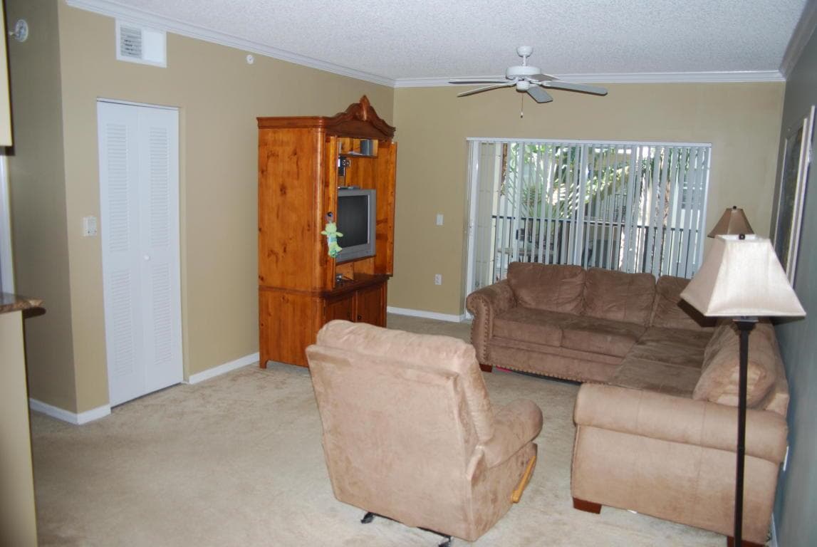 4307 Tuscany Way photo 1