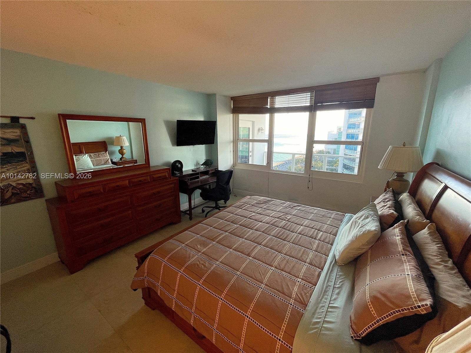 3505 S Ocean Dr 1415 photo 5