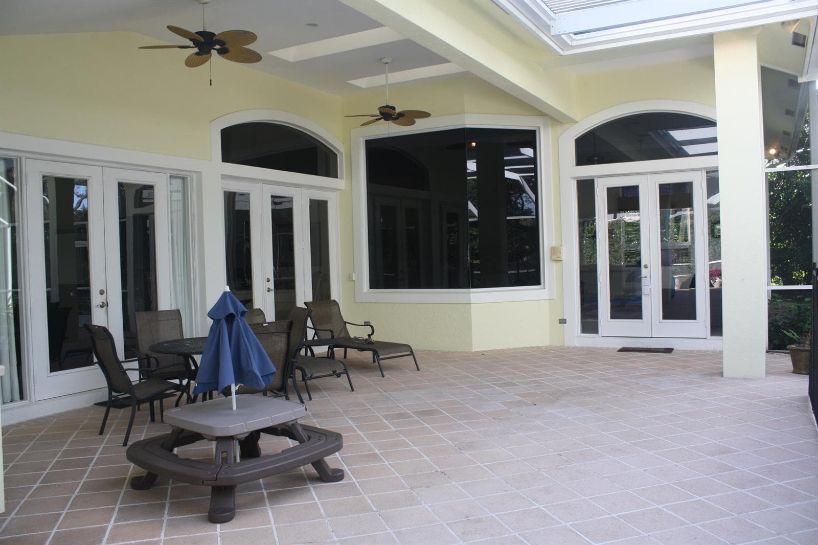 8279 Steeplechase Drive photo 12