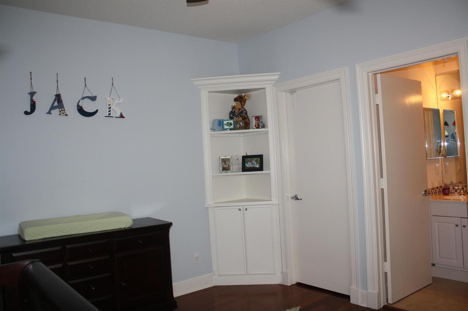 8279 Steeplechase Drive photo 20