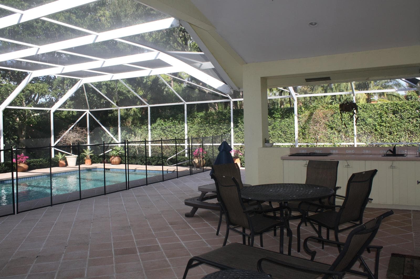 8279 Steeplechase Drive photo 15
