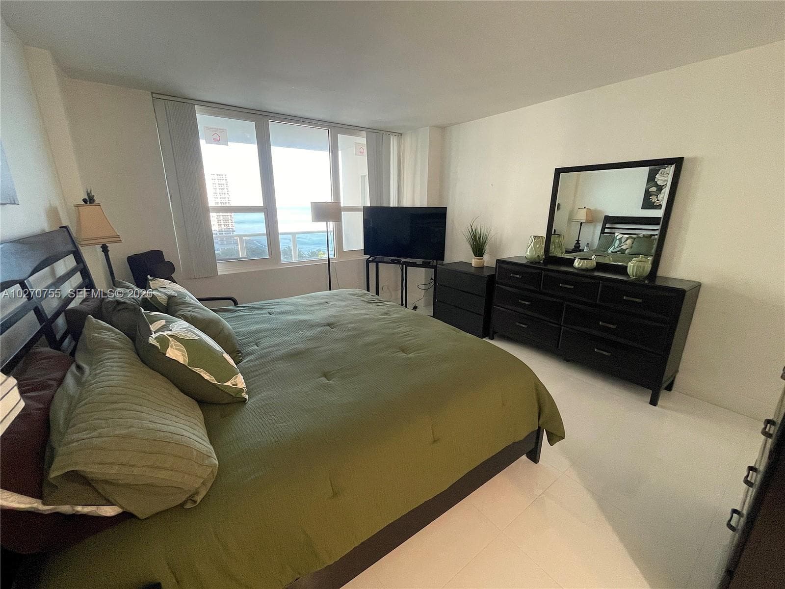 3505 S OCEAN DR 1111 photo 5