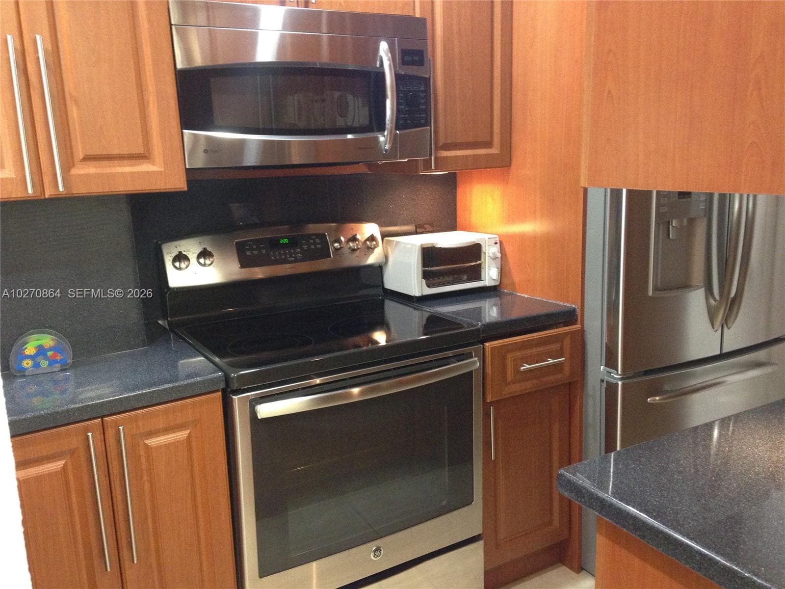 3505 S Ocean Dr 104 photo 2