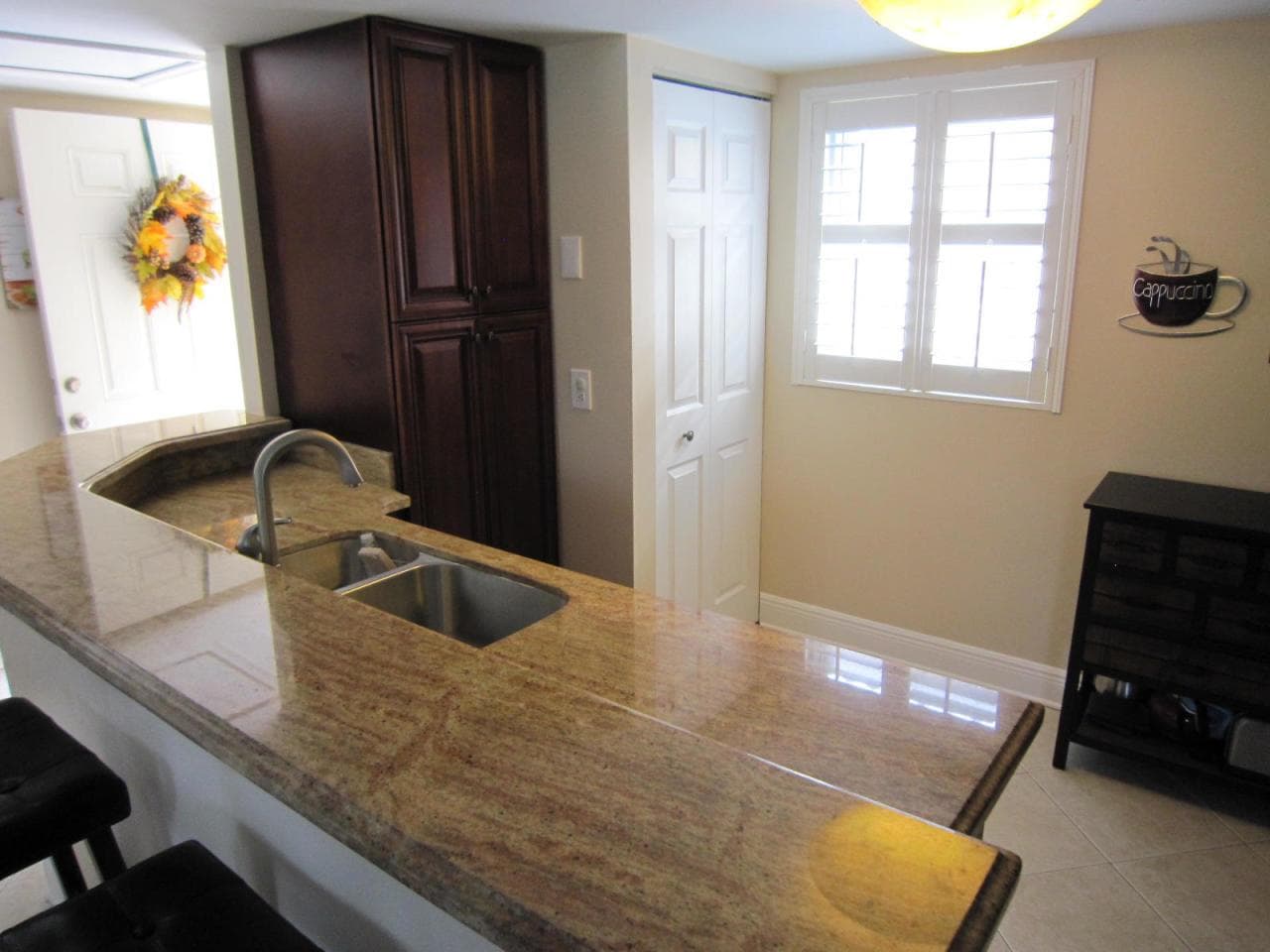 1060 Lake Shore Drive 206 photo 3