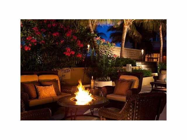 3800 N Ocean Drive 405 photo 8