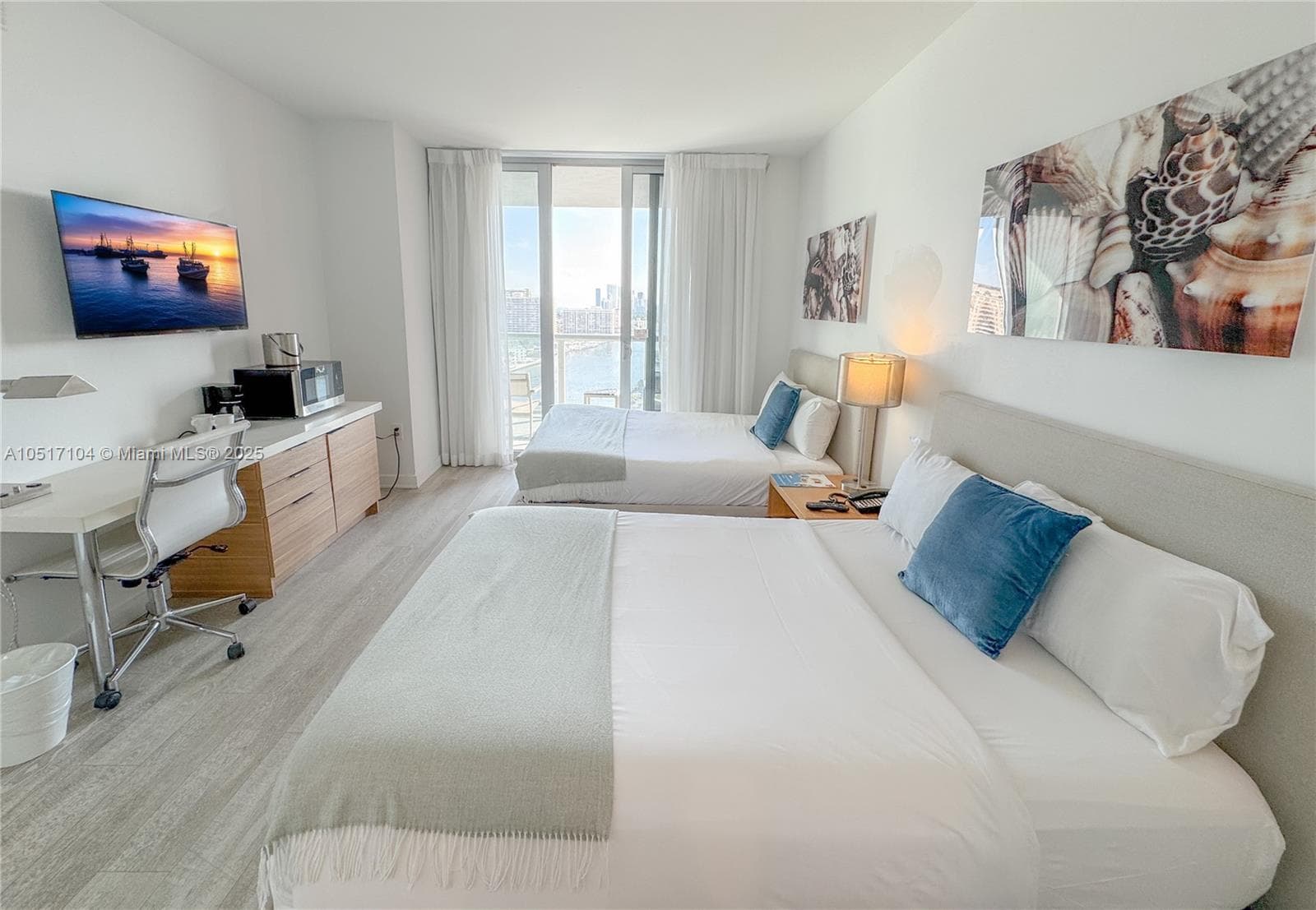 2602 E Hallandale Beach Blvd 1708 photo 16