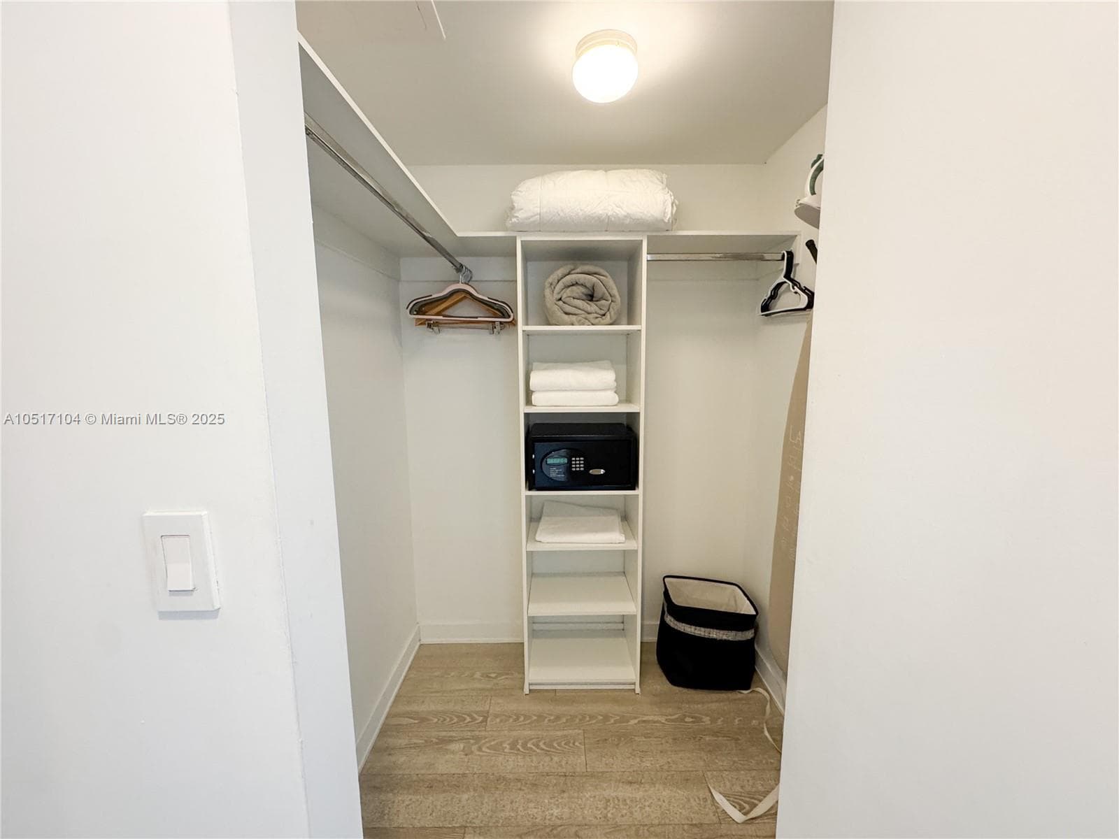 2602 E Hallandale Beach Blvd 1708 photo 14