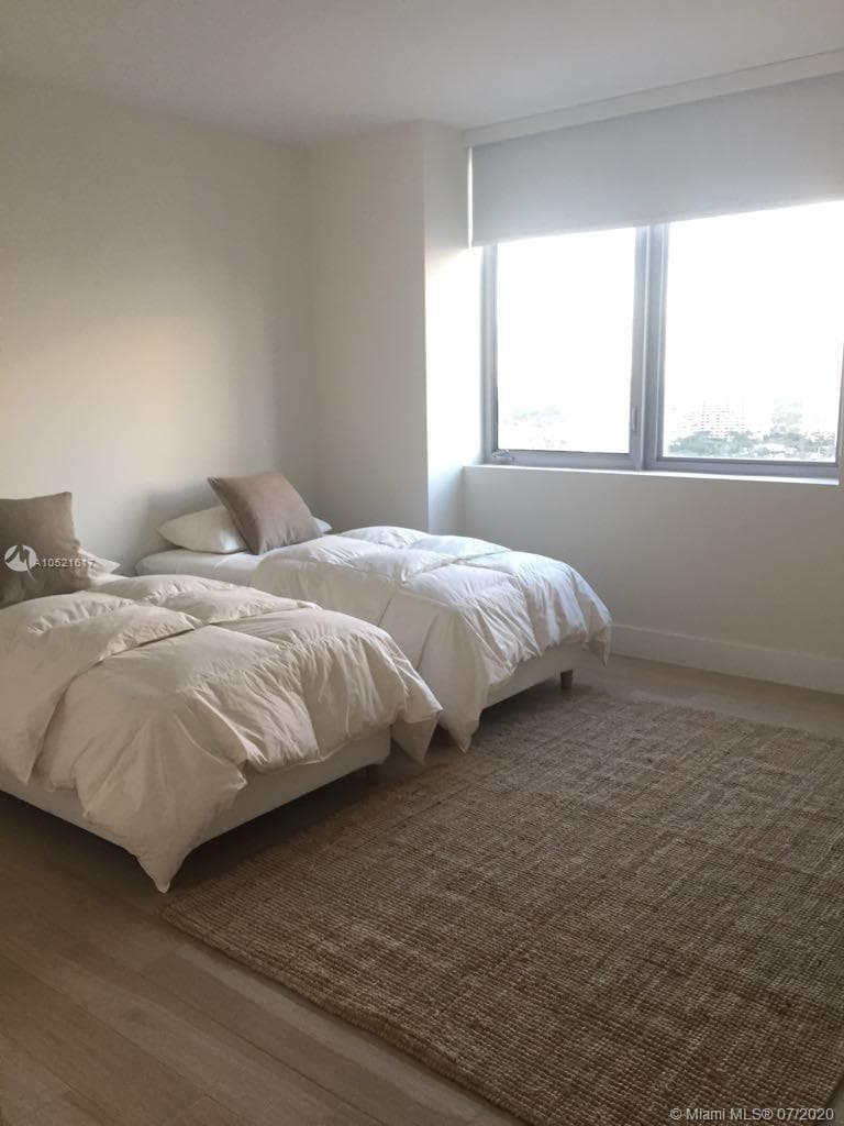 2600 E Hallandale Beach 2202 photo 15