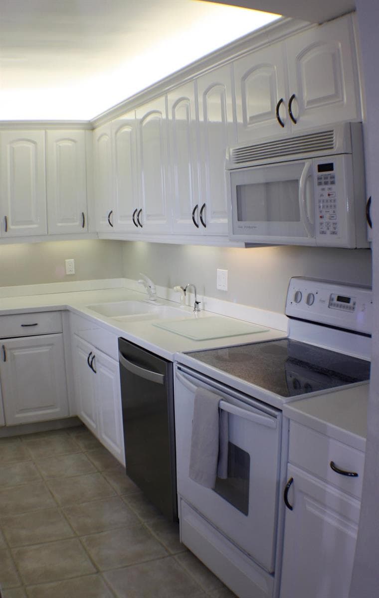 300 Ocean Trail Way 306 photo 12