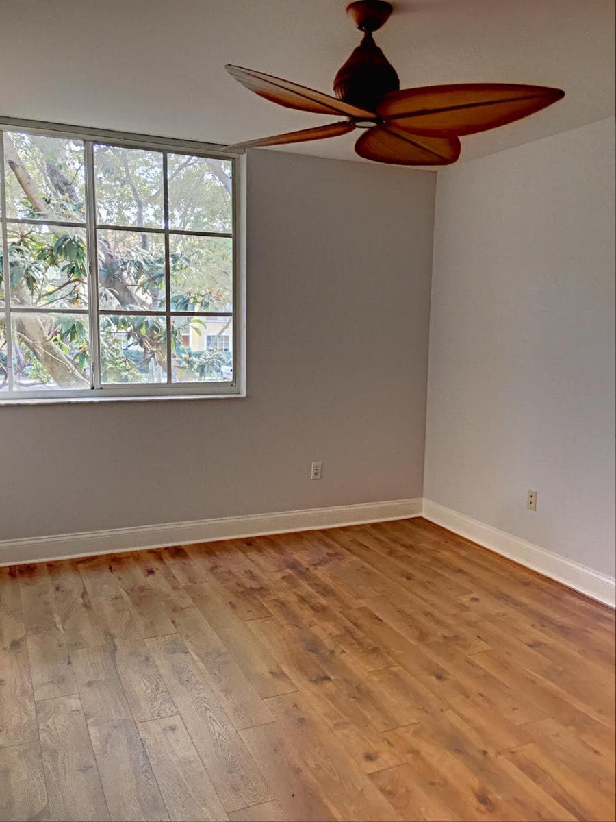 160 Yacht Club Way 210 photo 7