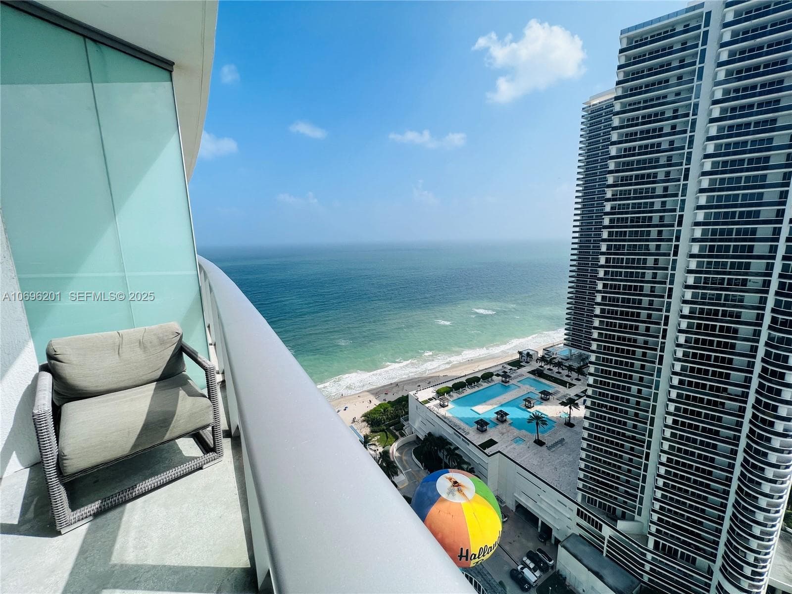 4111 S OCEAN DR 1107 photo 17