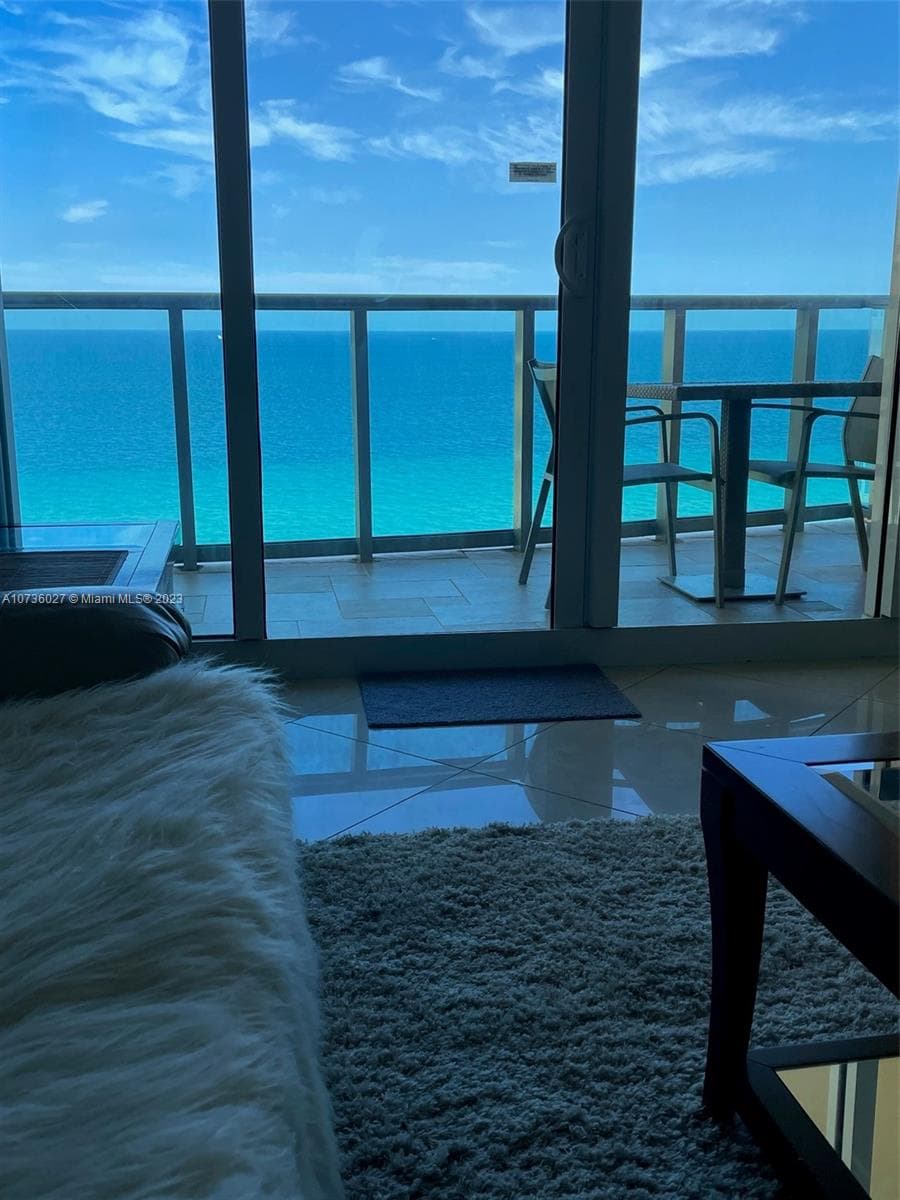 2501 S OCEAN DR 1221 (AVAILABLE JUNE 26) photo 23