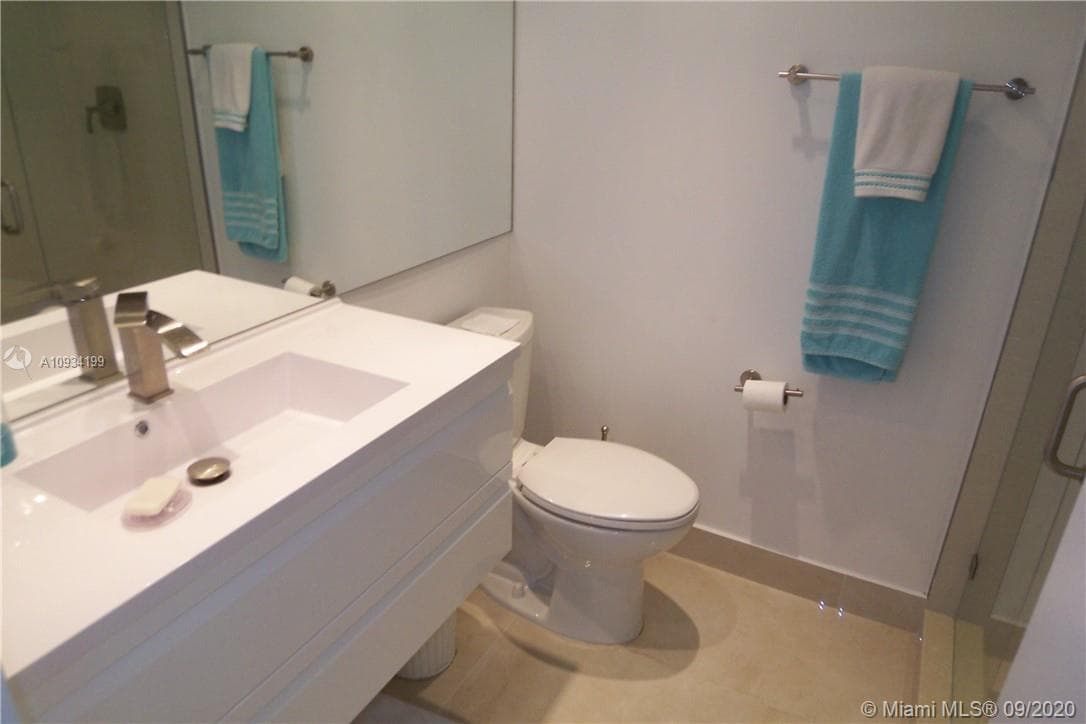5161 COLLINS AV 806 photo 18