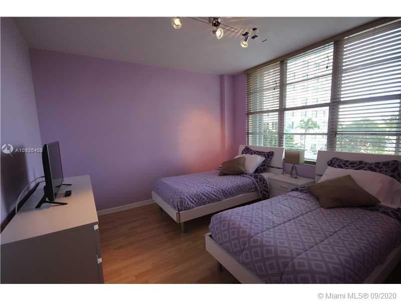 5161 COLLINS AV 508 photo 20