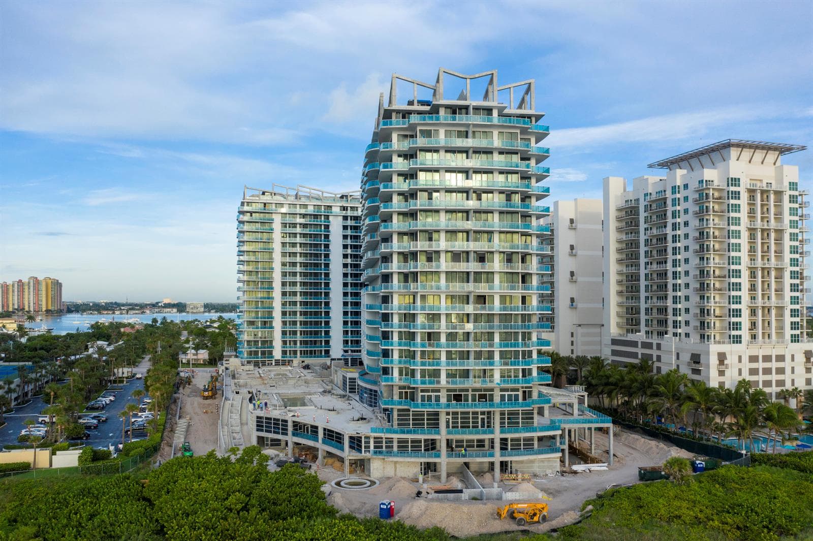 3100 N Ocean Drive P1404 photo 3