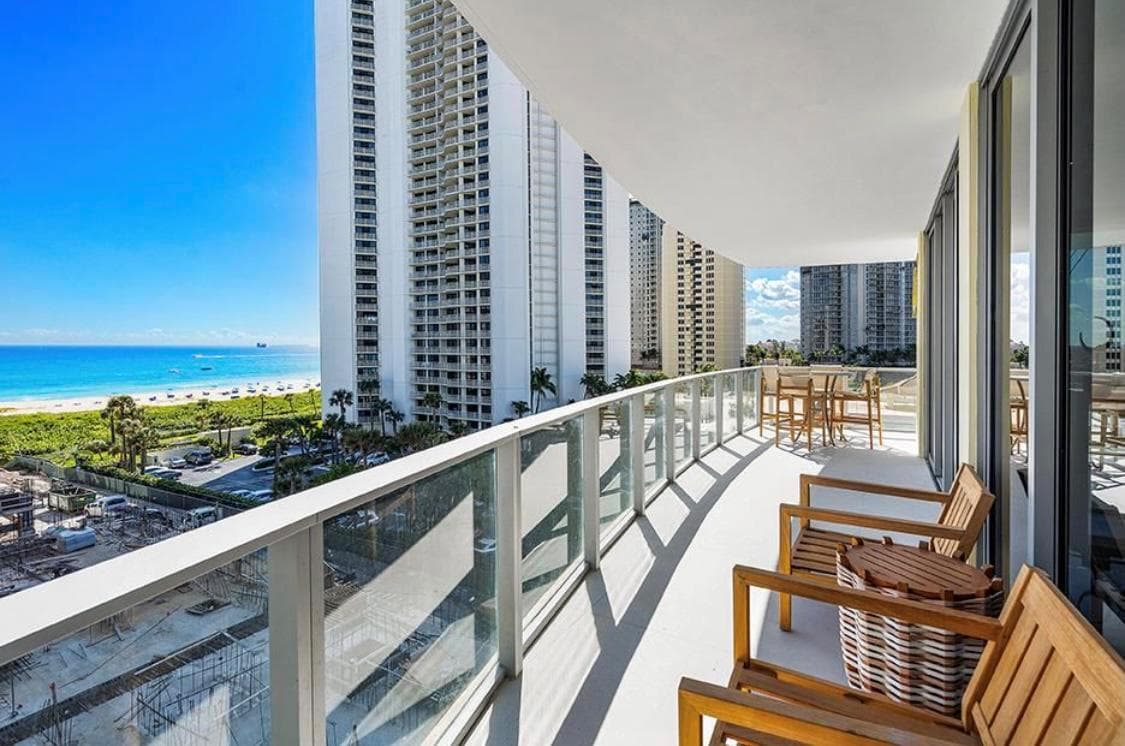 3100 N Ocean Drive P1404 photo 25