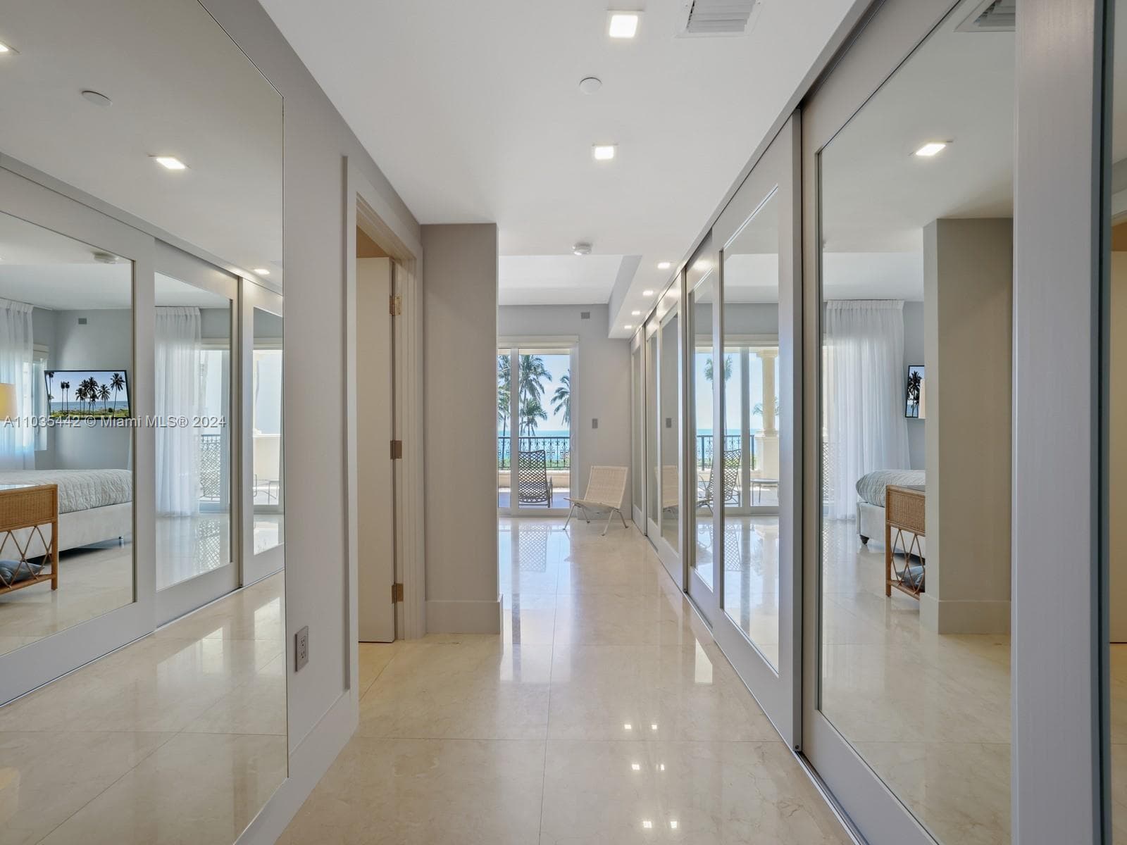 19223 Fisher Island Dr 19223 photo 22