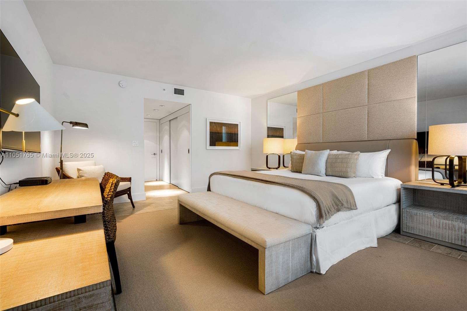 102 24th St 1115 photo 13