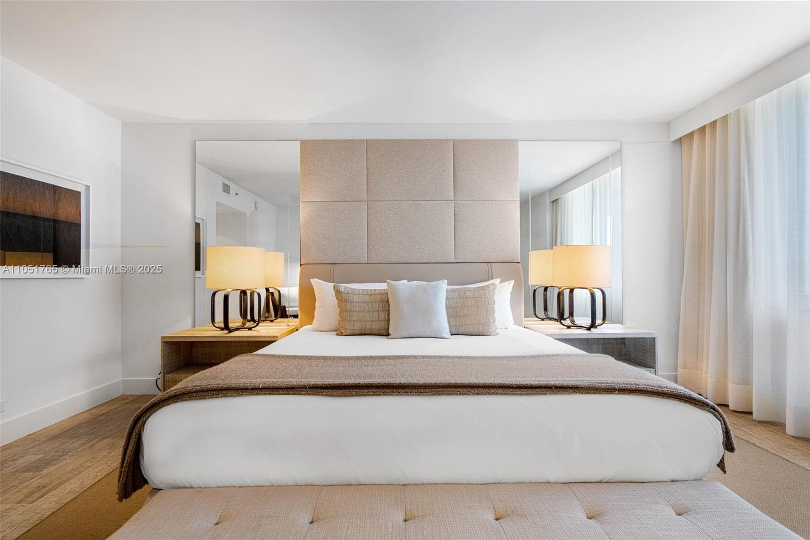 102 24th St 1115 photo 15