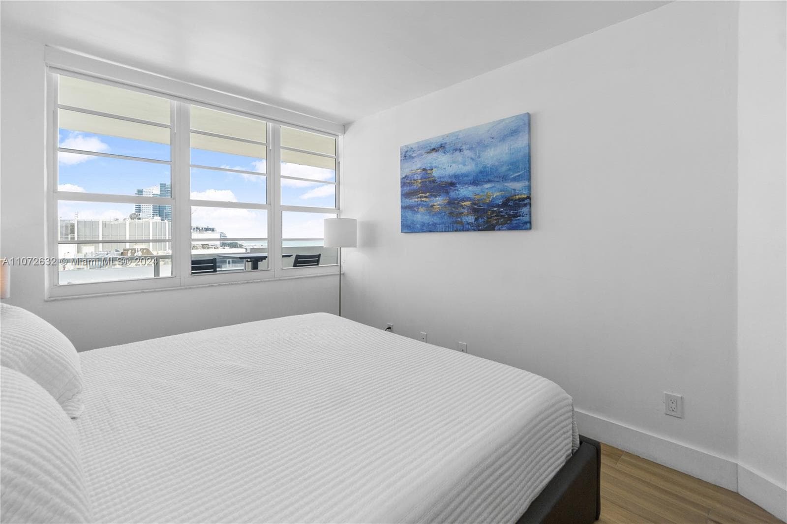 100 Lincoln Rd 1627 photo 8
