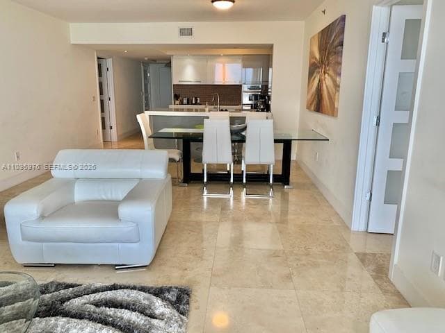 1830 S Ocean Dr 4904 photo 9