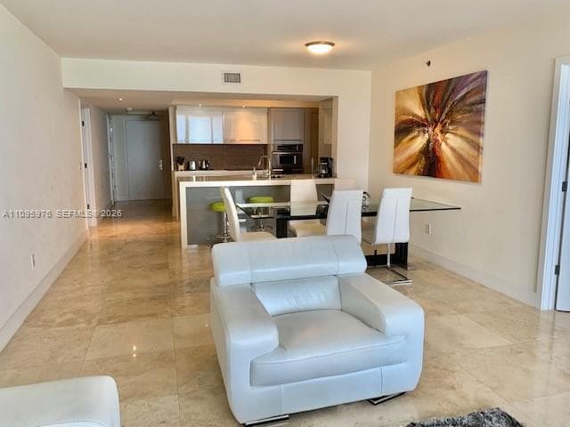 1830 S Ocean Dr 4904 photo 11