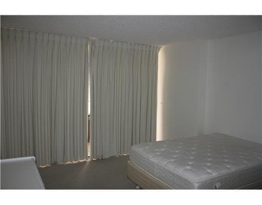 1915 Brickell Avenue 1104C photo 9