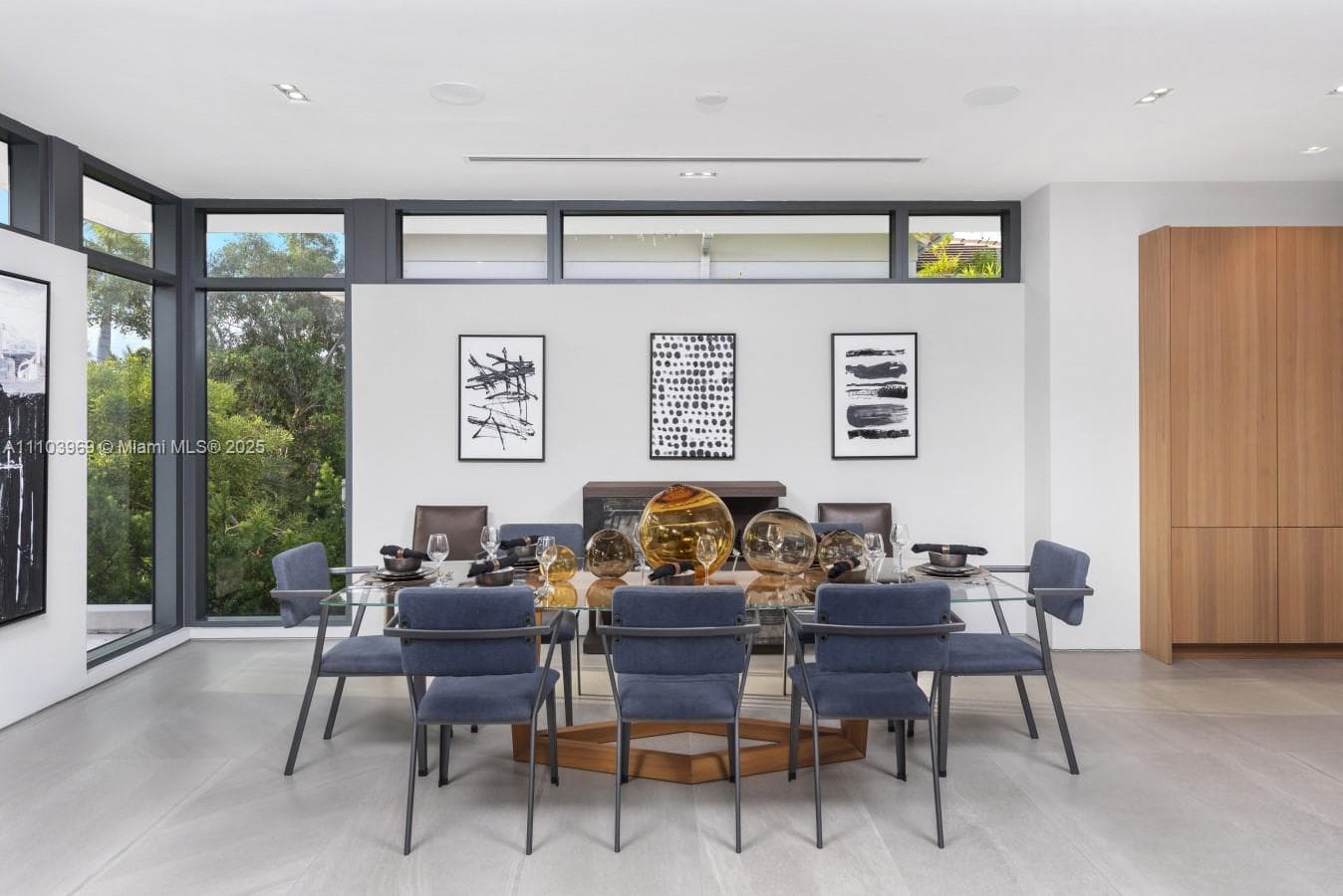 440 Mola Ave photo 13