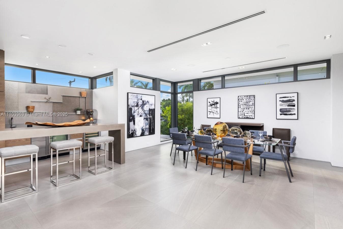 440 Mola Ave photo 12