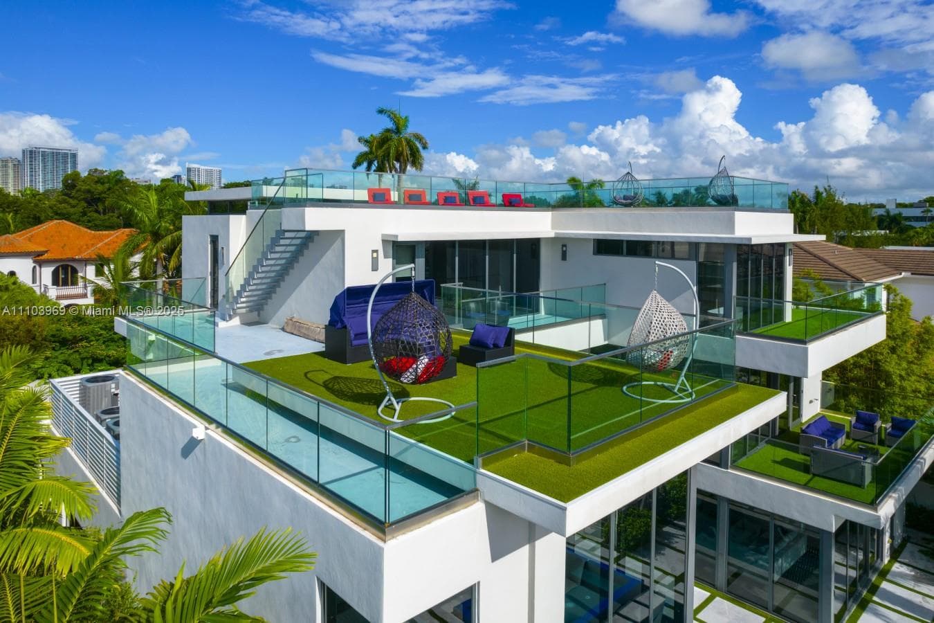 440 Mola Ave photo 25