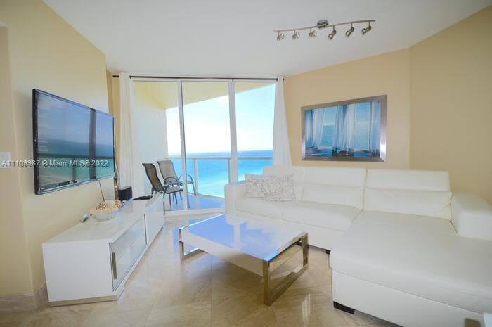 16699 Collins Ave 1509 photo 12