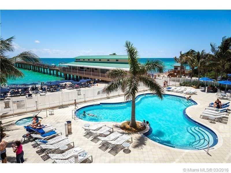 16699 Collins Ave 1509 photo 22