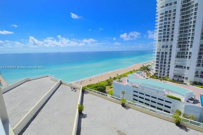 16699 Collins Ave 1509 photo 20