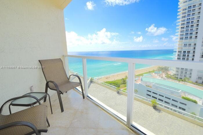 16699 Collins Ave 1509 photo 19