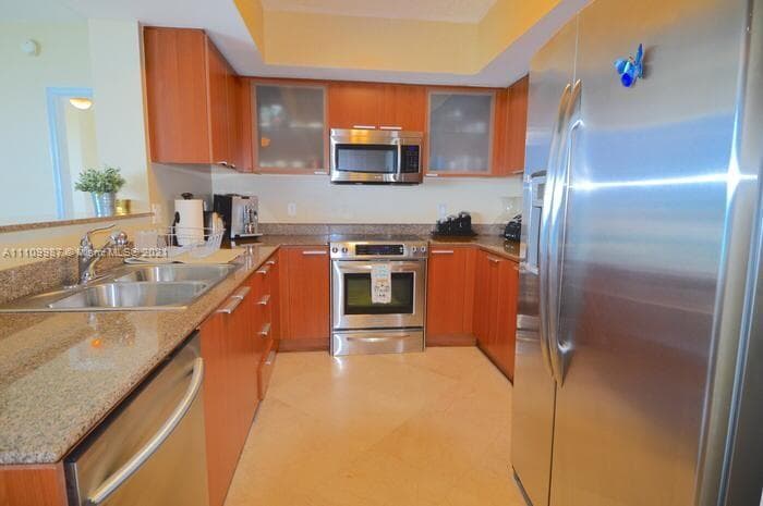 16699 Collins Ave 1509 photo 8