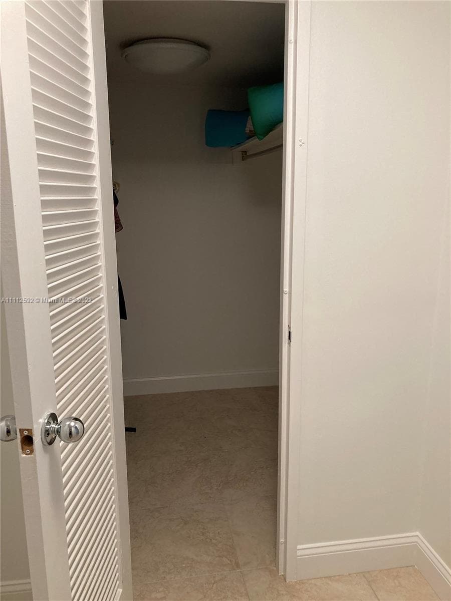 5161 Collins Ave 210 photo 16