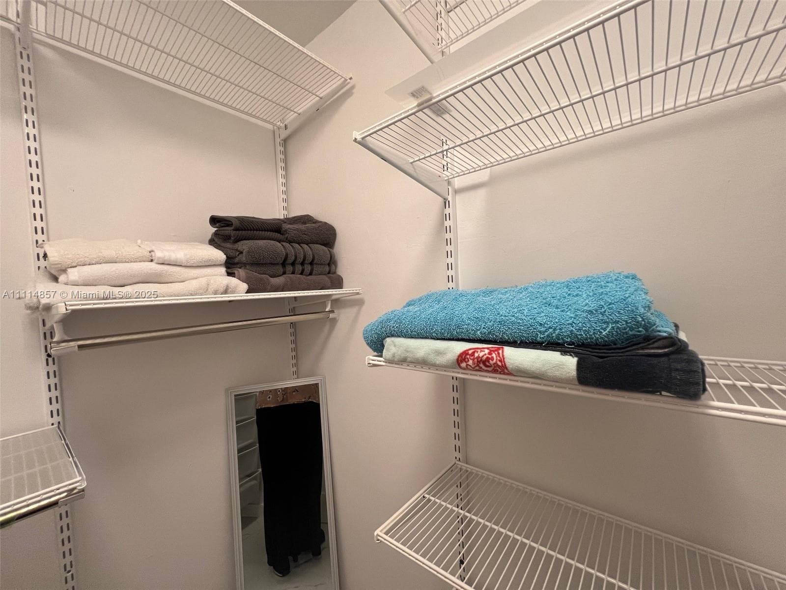 100 Lincoln Rd 1207 photo 19