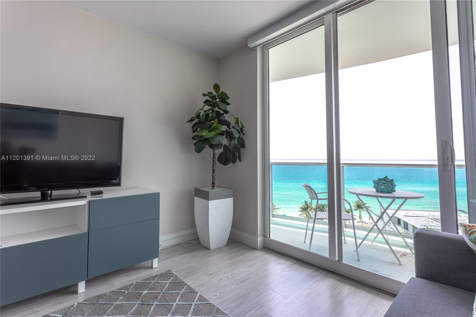 3901 S Ocean Dr 10M photo 6