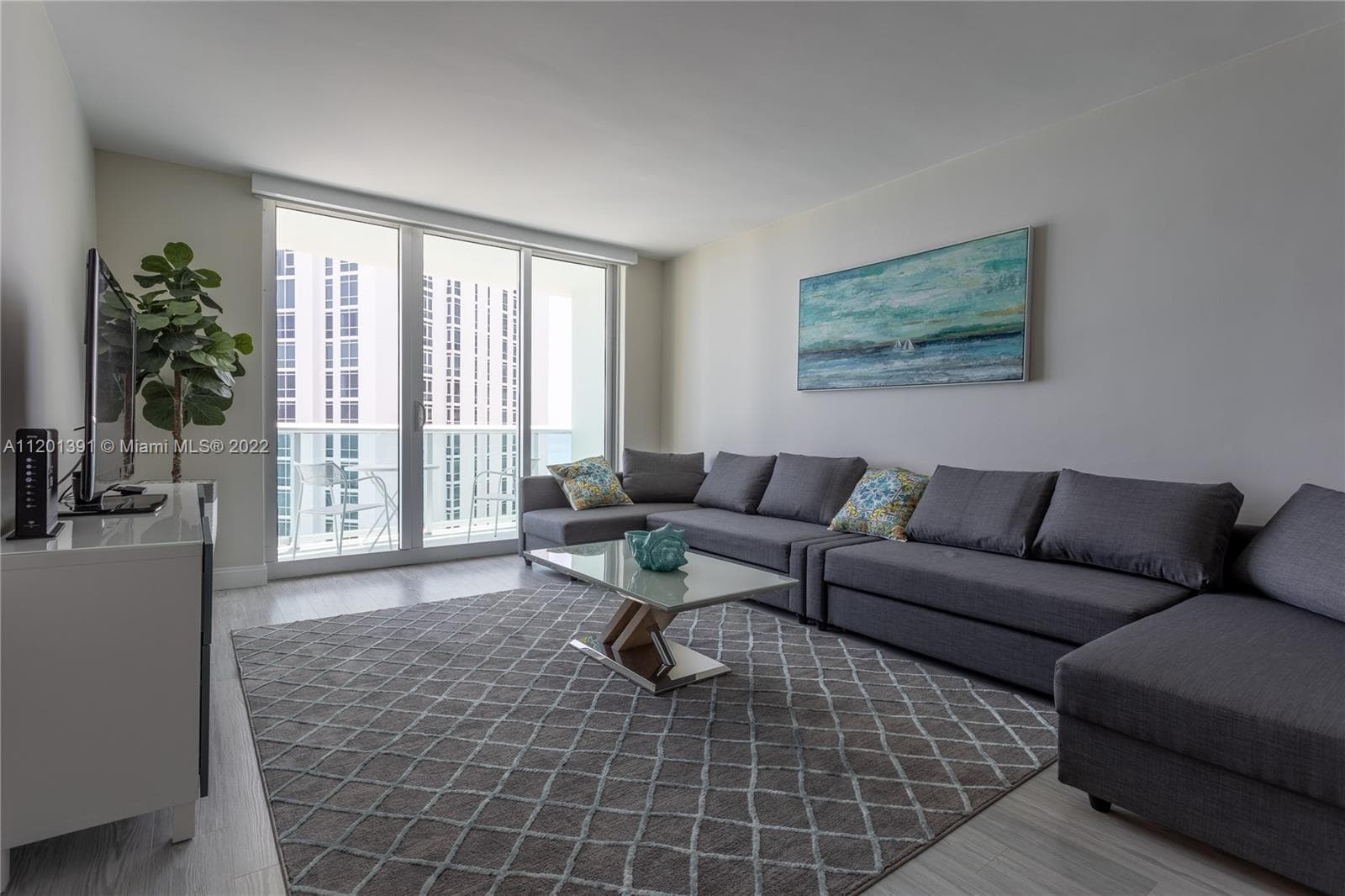 3901 S Ocean Dr 10M photo 5