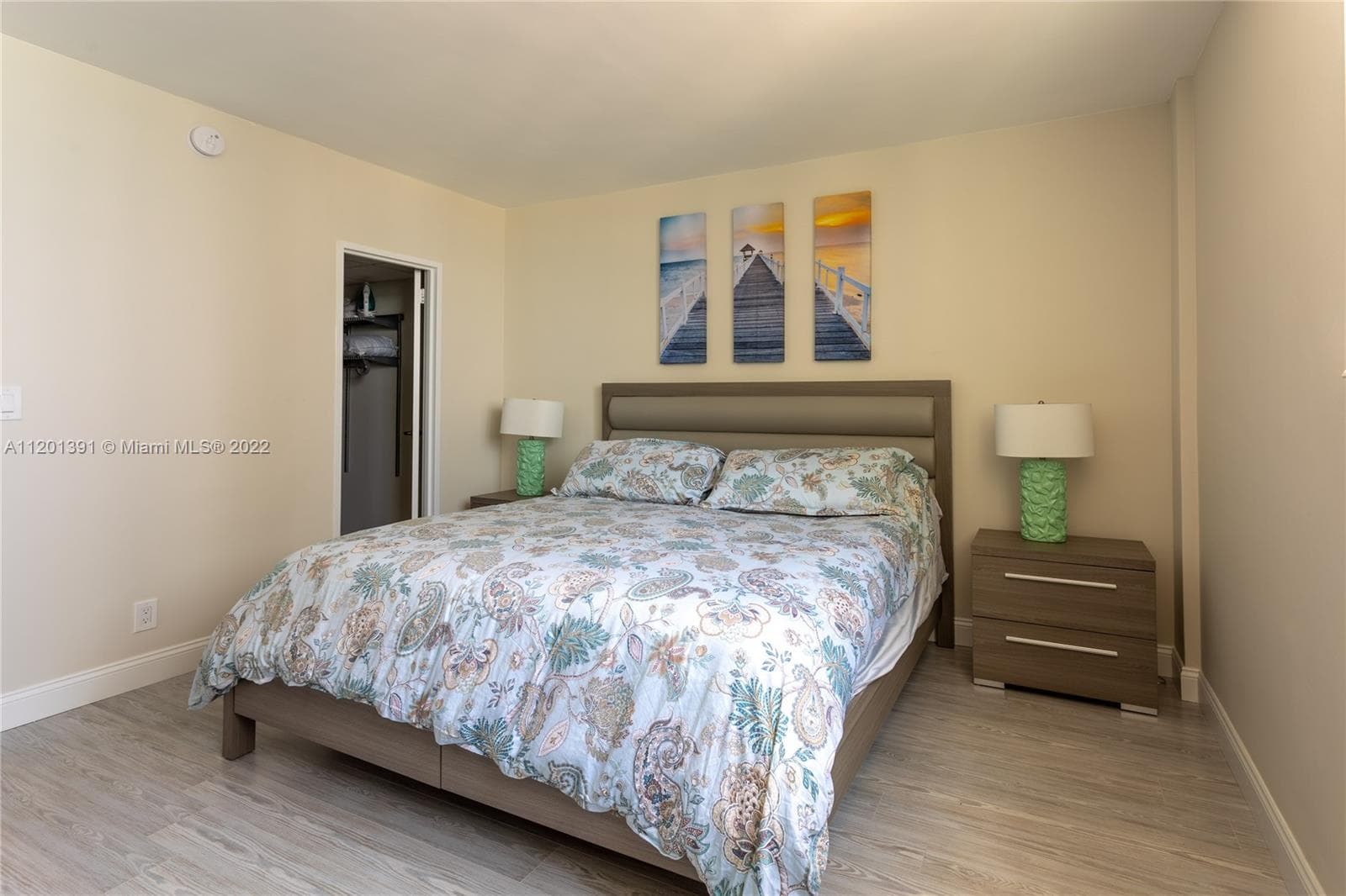 3901 S Ocean Dr 10M photo 14