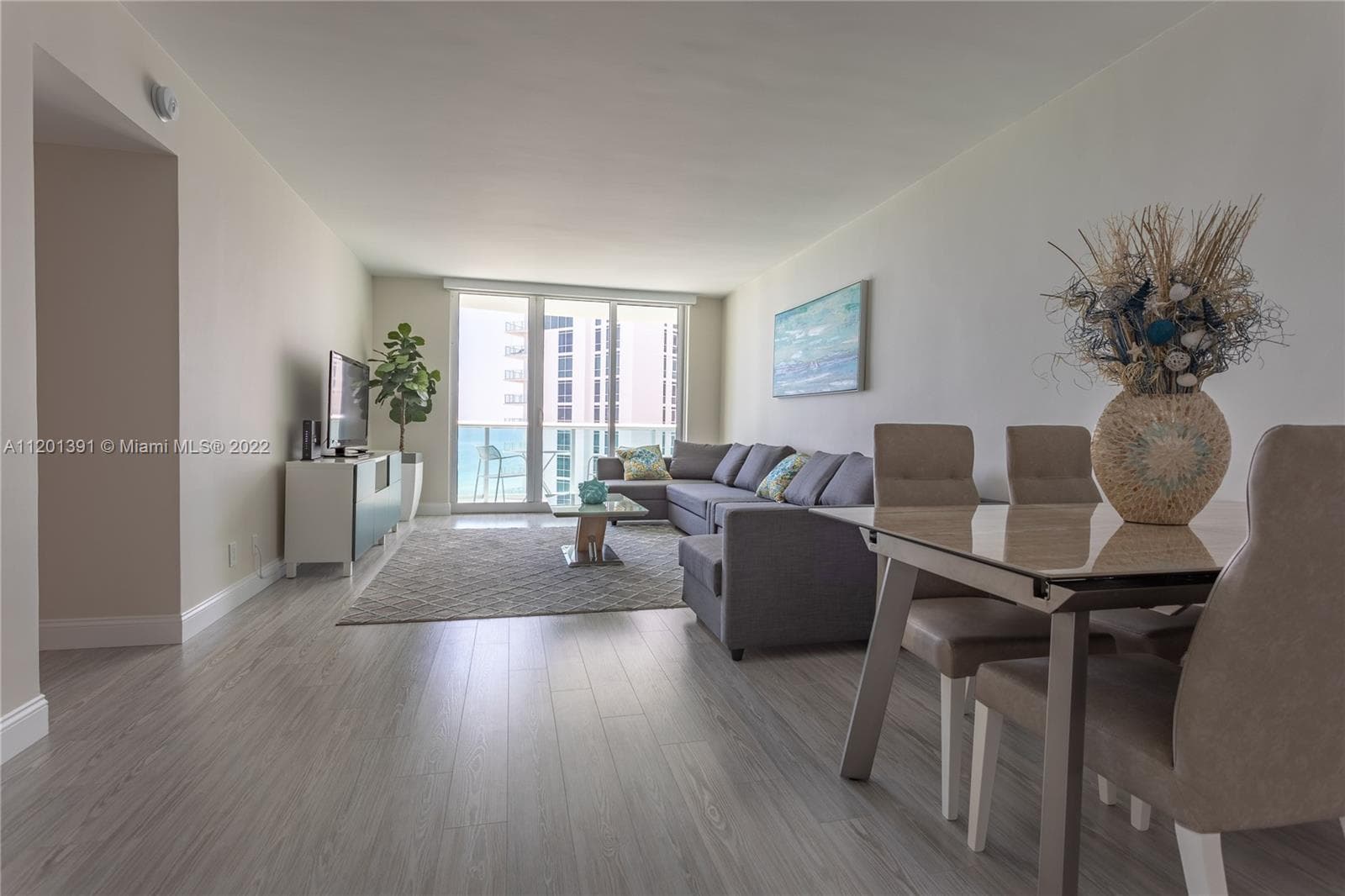 3901 S Ocean Dr 10M photo 8