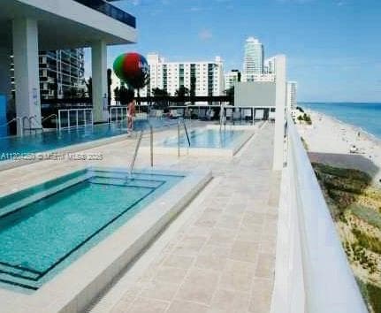 1830 S Ocean Dr 1709 photo 23